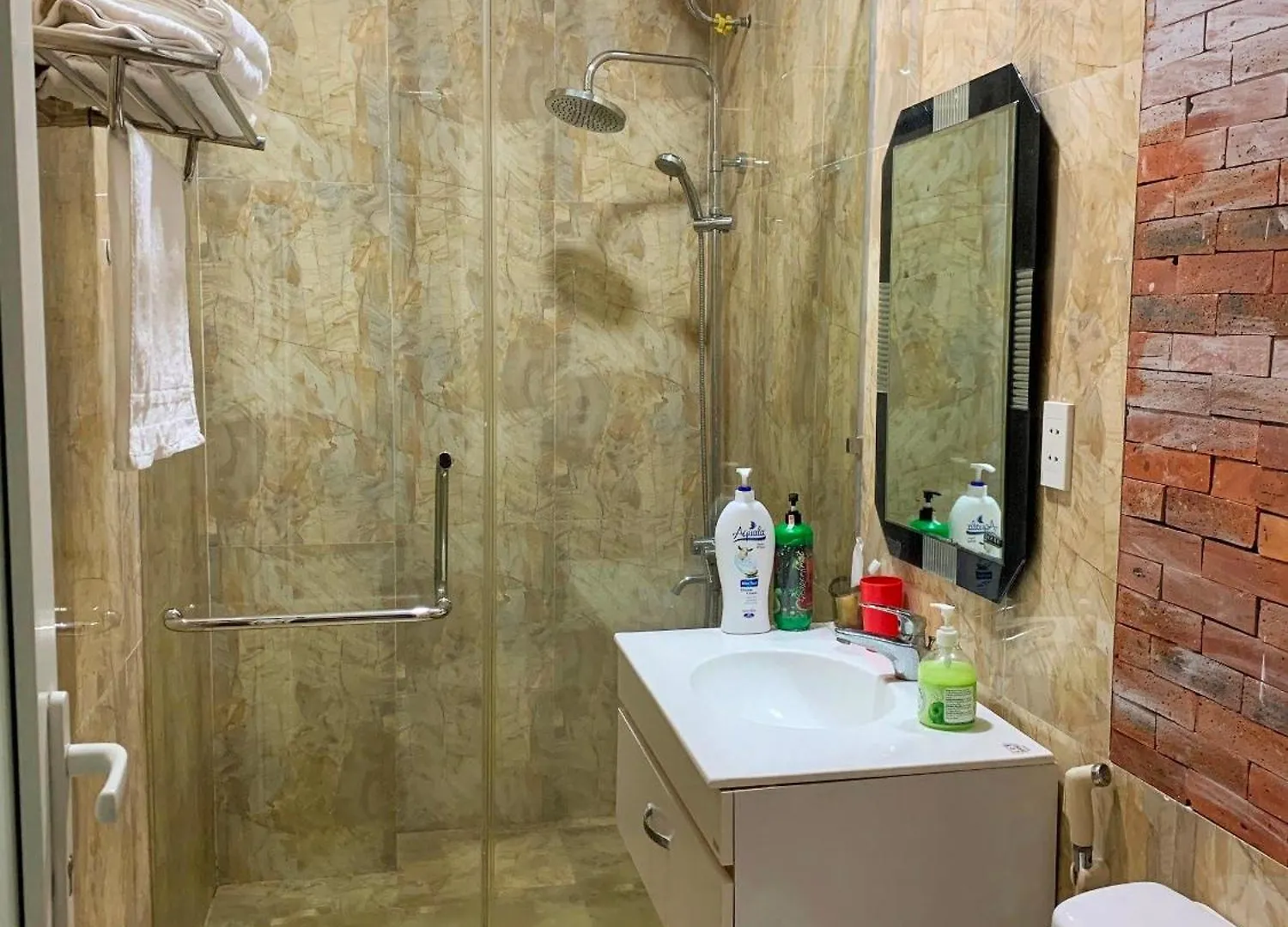 Desi Dera Hotel Da Nang Vietnam